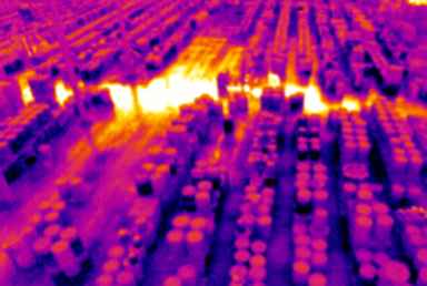 a50 a70 warehouse 1 - Wczesne wykrywanie pożaru przy pomocy kamery termowizyjnej FLIR A50/A70