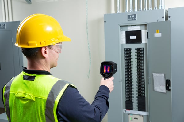 Kamera termowizyjna FLIR E5 Pro ex pro series electrical panel web - Kamera termowizyjna FLIR E5 Pro