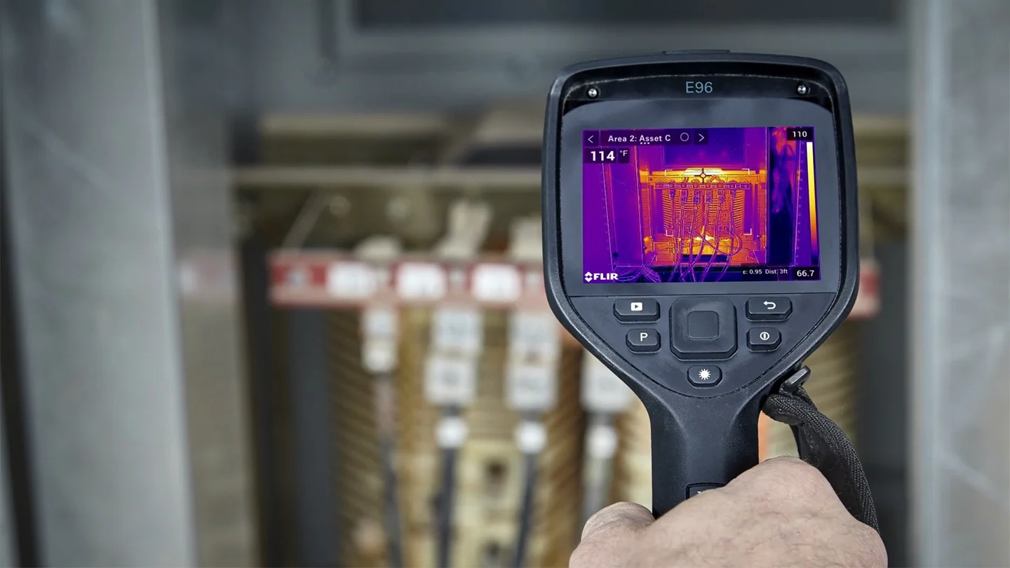 CAMÉRA THERMIQUE SERIE FLIR EXX